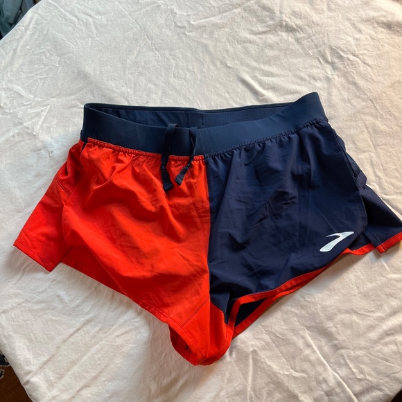 NWOT Brooks Sherpa 3in Split Men's Running Shorts - Picture 6 of 9